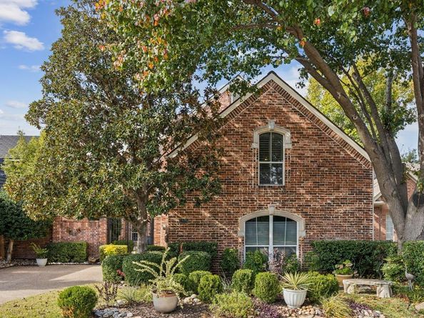 2805  Prestonwood Drive , Plano Texas 75093
