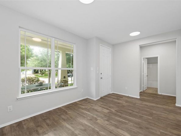 1009  Providence Boulevard , Providence Village Texas 76227