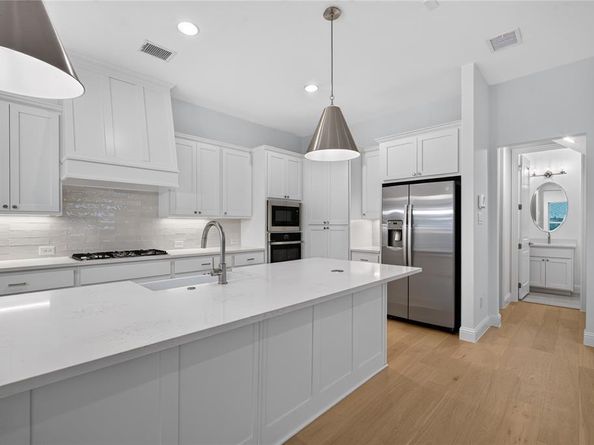 9676  Mav Lane , Dallas Texas 75238
