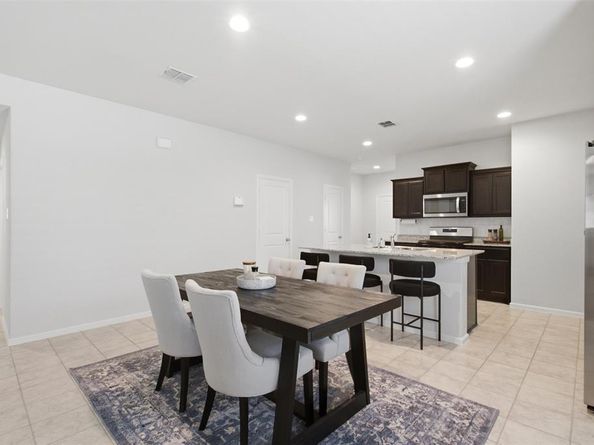 3713  Ridgeway Lane , Denton Texas 76226