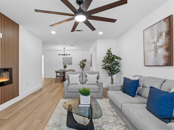 3035  Mark Twain Drive , Farmers Branch Texas 75234