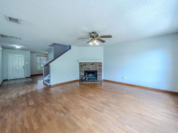 1558  Laurel Hall Lane , Little Elm Texas 75068