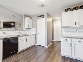 943  Carthage Way , Arlington Texas 76017