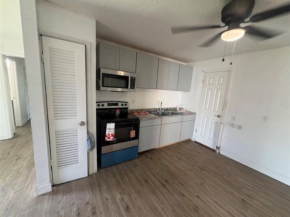 5586  Pinson Street , Fort Worth Texas 76119