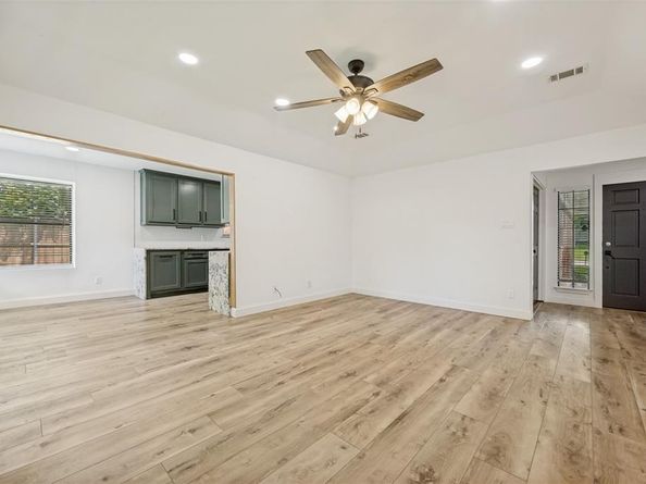 3661  Fairview Drive , Corinth Texas 76210