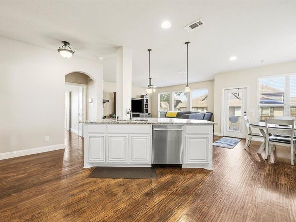 1133  Vickery Drive , DeSoto Texas 75115
