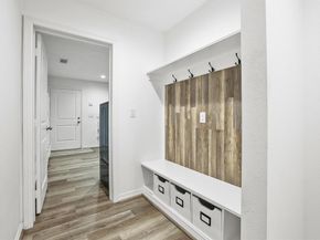 7668  La Cosa Drive , Dallas Texas 75248