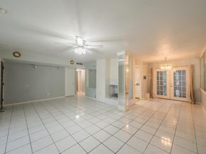 15906  CLub Crest Drive  1117, Dallas Texas 75248