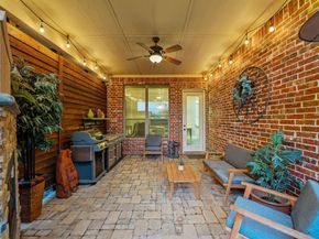 959  Terrace Drive , Lantana Texas 76226