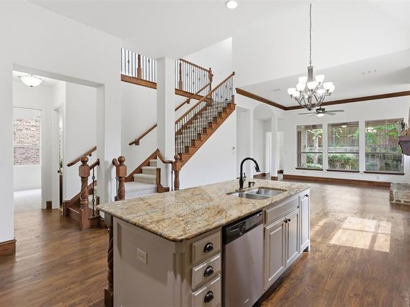 6417  Canyon Crest Drive , McKinney Texas 75071