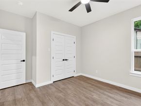 1613  Avenue D  , Fort Worth Texas 76104
