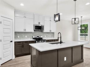 1613  Avenue D  , Fort Worth Texas 76104