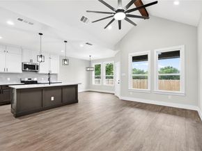 1613  Avenue D  , Fort Worth Texas 76104