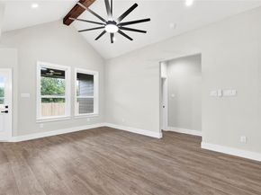 1613  Avenue D  , Fort Worth Texas 76104