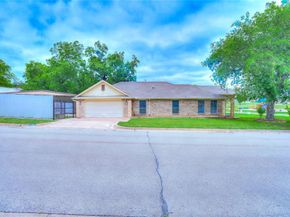 3101  Angle Avenue , Fort Worth Texas 76106