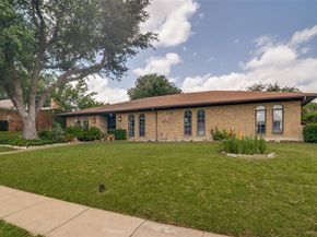1217  Gardengate Circle , Garland Texas 75043