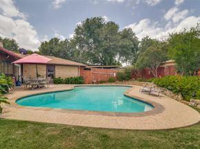 1217  Gardengate Circle , Garland Texas 75043