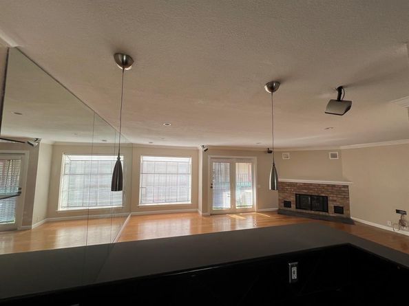2020 N Garrett Avenue  107, Dallas Texas 75206