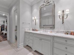 8511  Edgemere Road  201, Dallas Texas 75225