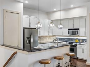 3003  Douglas Avenue  29, Dallas Texas 75219