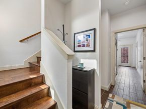3003  Douglas Avenue  29, Dallas Texas 75219