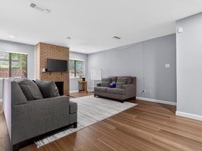2613  Mccart Avenue  2613, Fort Worth Texas 76110