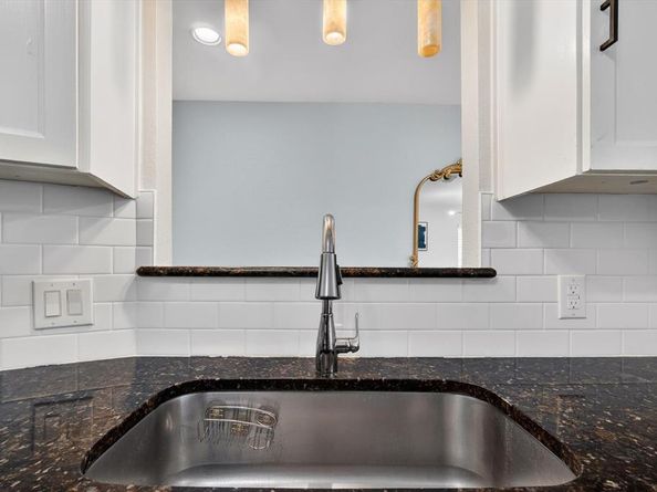 2613  Mccart Avenue  2613, Fort Worth Texas 76110