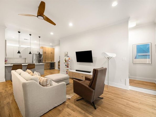 5711  Ross Avenue  6, Dallas Texas 75206