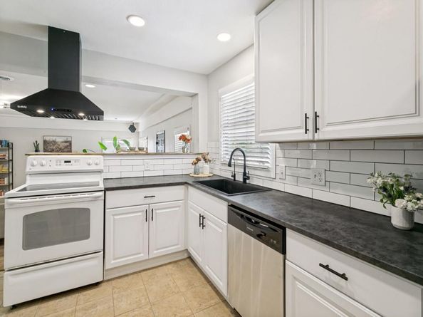 3505  Cromart Avenue , Fort Worth Texas 76133