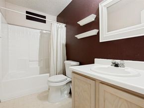 1301  Mill Crossing , Garland Texas 75040