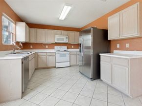 1301  Mill Crossing , Garland Texas 75040