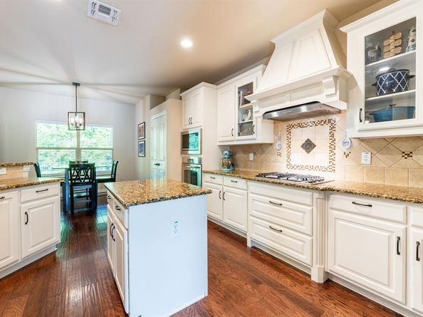 939  Windham Drive , Rockwall Texas 75087