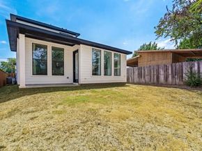 2027  Mcbroom Street , Dallas Texas 75212
