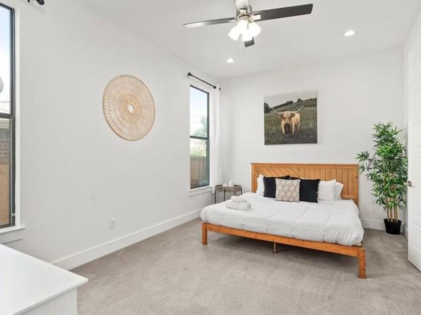2027  Mcbroom Street , Dallas Texas 75212