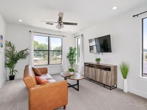 2027  Mcbroom Street , Dallas Texas 75212
