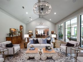 4611  Bobbitt Drive , Dallas Texas 75229