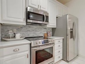 5882  Pecan Chase  , Benbrook Texas 76132