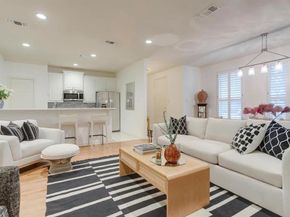 5882  Pecan Chase  , Benbrook Texas 76132