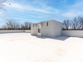 1704  McBroom Street , Dallas Texas 75212