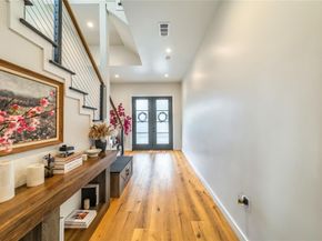 1704  McBroom Street , Dallas Texas 75212