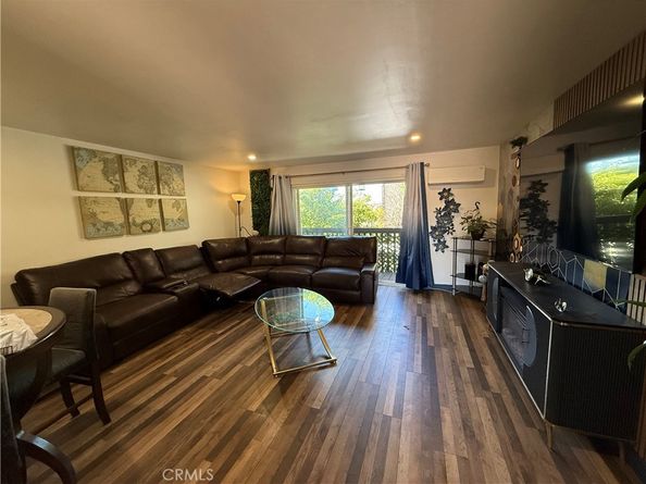 730 N Eucalyptus 1, Inglewood CA 90302