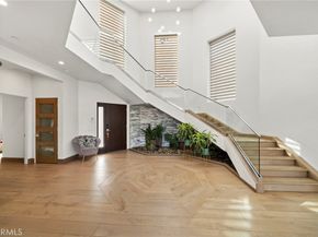 3701 Escapade, Huntington Beach CA 92649