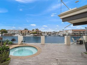 3701 Escapade, Huntington Beach CA 92649