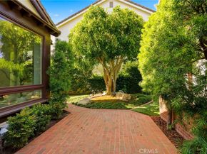 19545 Woodlands Dr, Huntington Beach CA 92648
