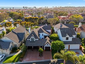 19545 Woodlands Dr, Huntington Beach CA 92648