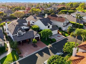 19545 Woodlands Dr, Huntington Beach CA 92648