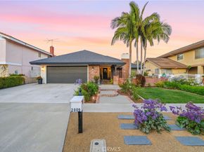2809 S Diamond Street, Santa Ana CA 92704