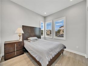 220 Amber Oak, Lake Forest CA 92630
