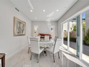 220 Amber Oak, Lake Forest CA 92630