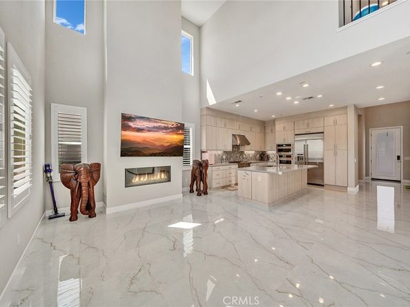 220 Amber Oak, Lake Forest CA 92630
